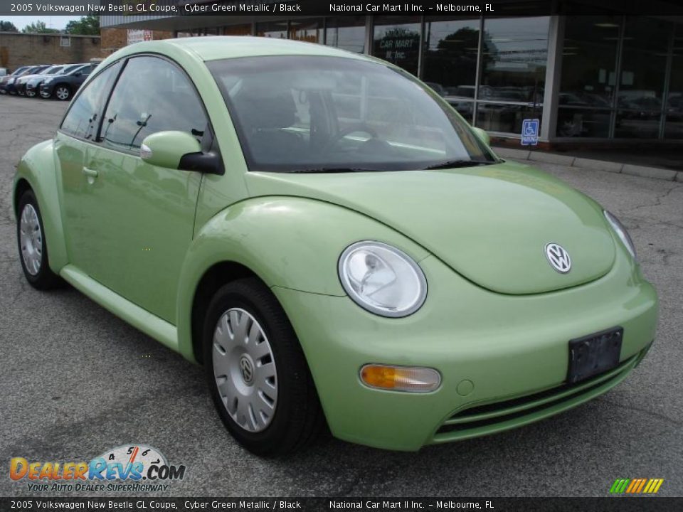 2005 Volkswagen New Beetle GL Coupe Cyber Green Metallic / Black Photo #1