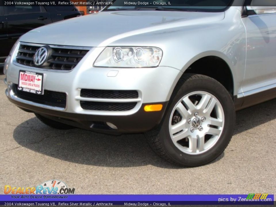 2004 Volkswagen Touareg V8 Reflex Silver Metallic / Anthracite Photo #6