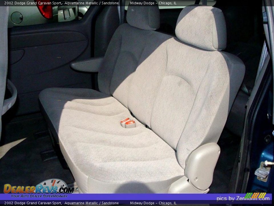 2002 Dodge Grand Caravan Sport Aquamarine Metallic / Sandstone Photo #4