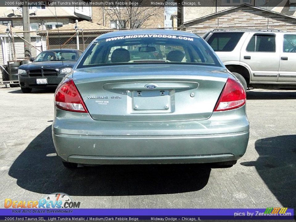 2006 Ford Taurus SEL Light Tundra Metallic / Medium/Dark Pebble Beige Photo #9