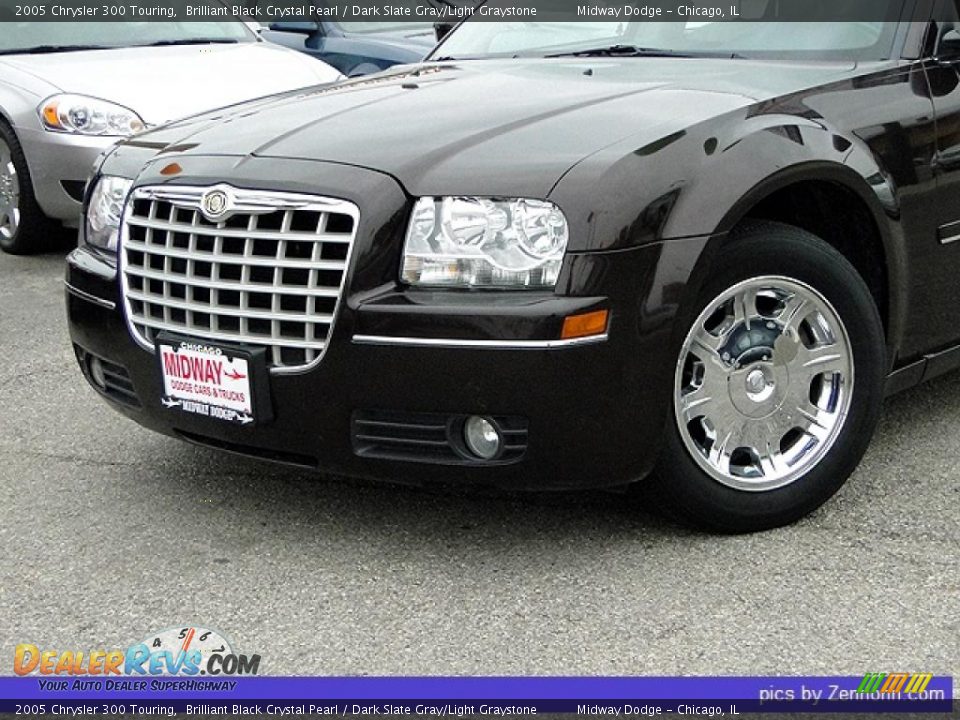 2005 Chrysler 300 Touring Brilliant Black Crystal Pearl / Dark Slate Gray/Light Graystone Photo #7