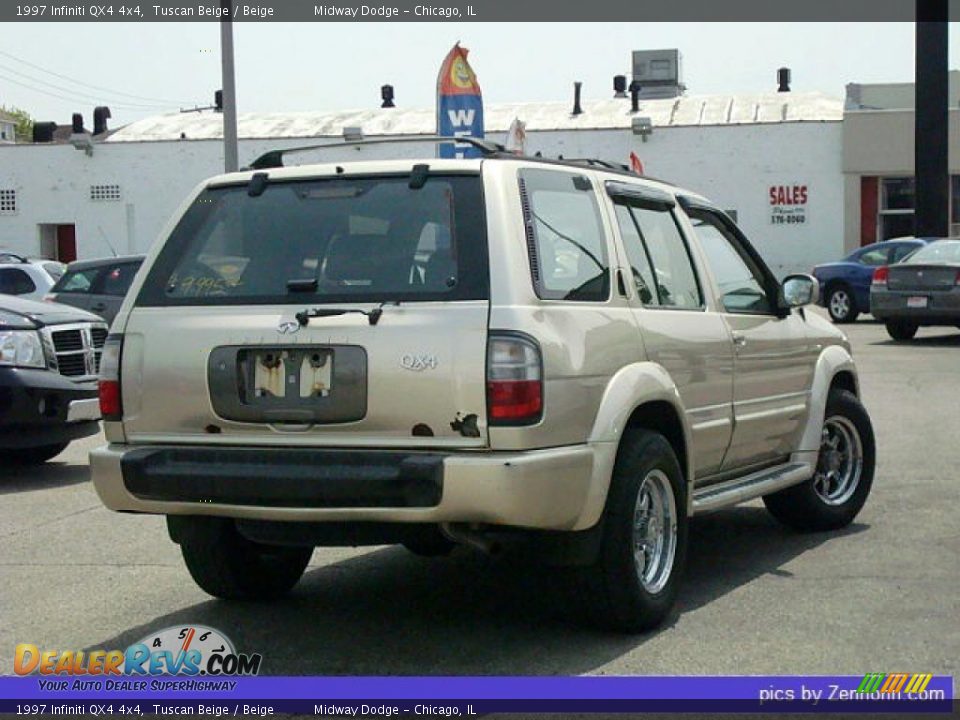 1997 Infiniti QX4 4x4 Tuscan Beige / Beige Photo #2