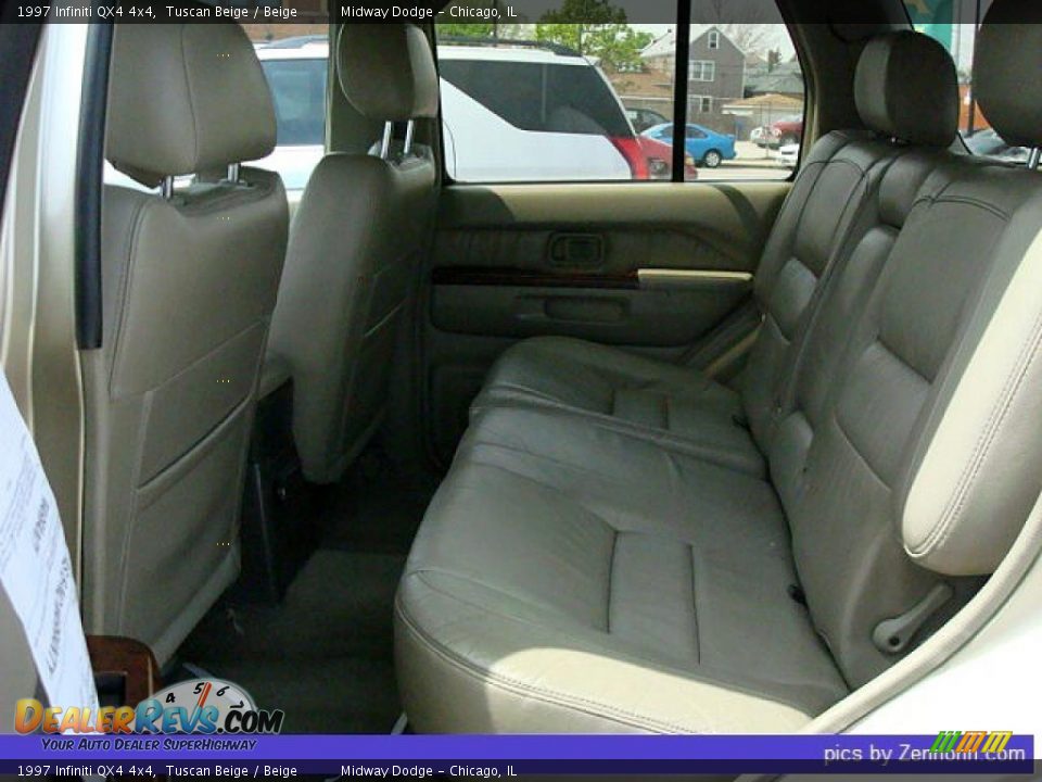 1997 Infiniti QX4 4x4 Tuscan Beige / Beige Photo #4