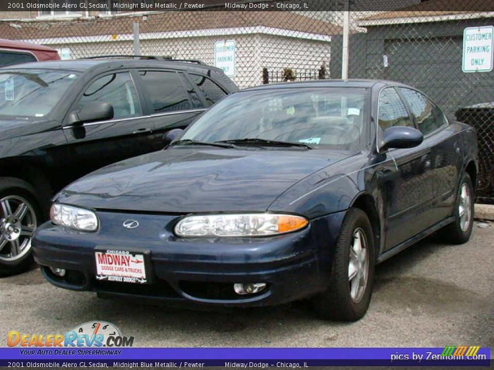 2001 Oldsmobile Alero GL Sedan Midnight Blue Metallic / Pewter Photo #1