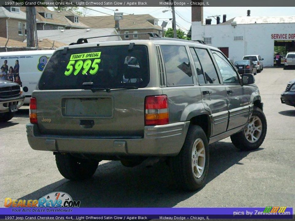 1997 Jeep Grand Cherokee Orvis 4x4 Light Driftwood Satin Glow / Agate Black Photo #2