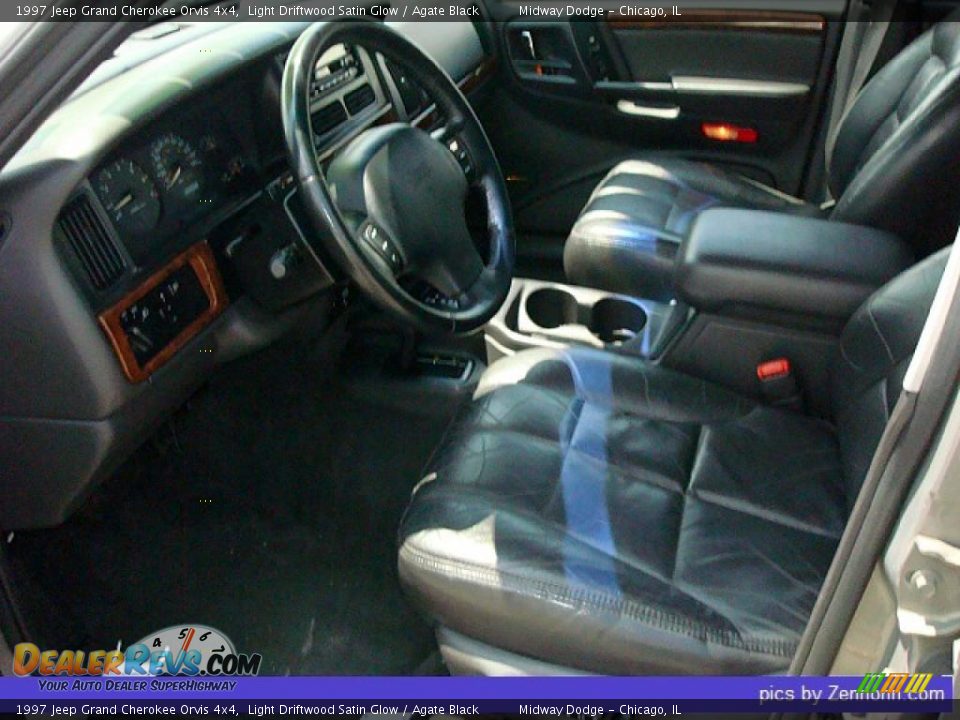 1997 Jeep Grand Cherokee Orvis 4x4 Light Driftwood Satin Glow / Agate Black Photo #6