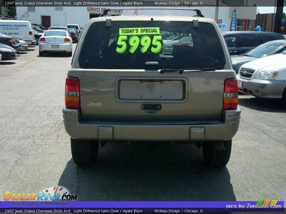 1997 Jeep Grand Cherokee Orvis 4x4 Light Driftwood Satin Glow / Agate Black Photo #9