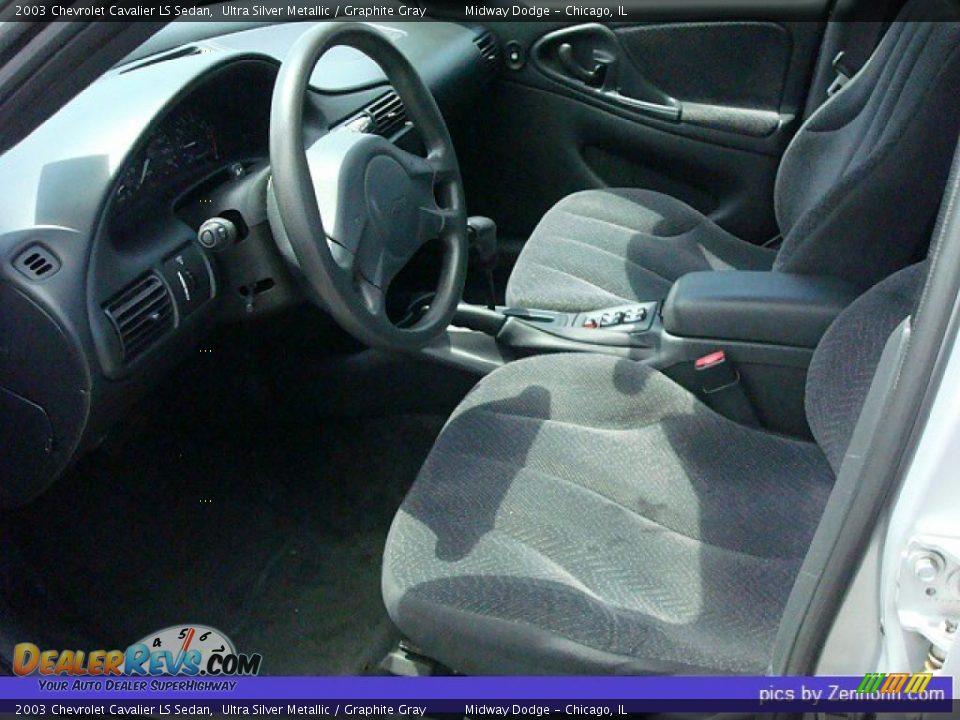 2003 Chevrolet Cavalier LS Sedan Ultra Silver Metallic / Graphite Gray Photo #6