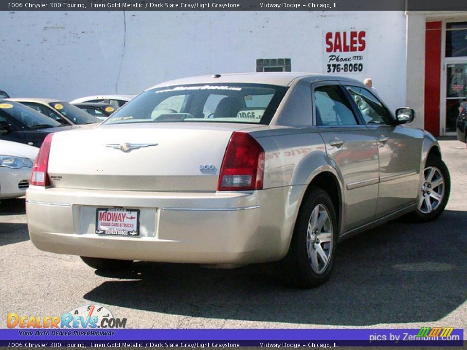2006 Chrysler 300 Touring Linen Gold Metallic / Dark Slate Gray/Light Graystone Photo #2