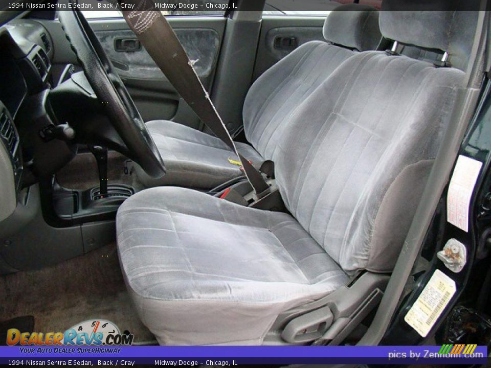 1994 Nissan Sentra E Sedan Black / Gray Photo #6