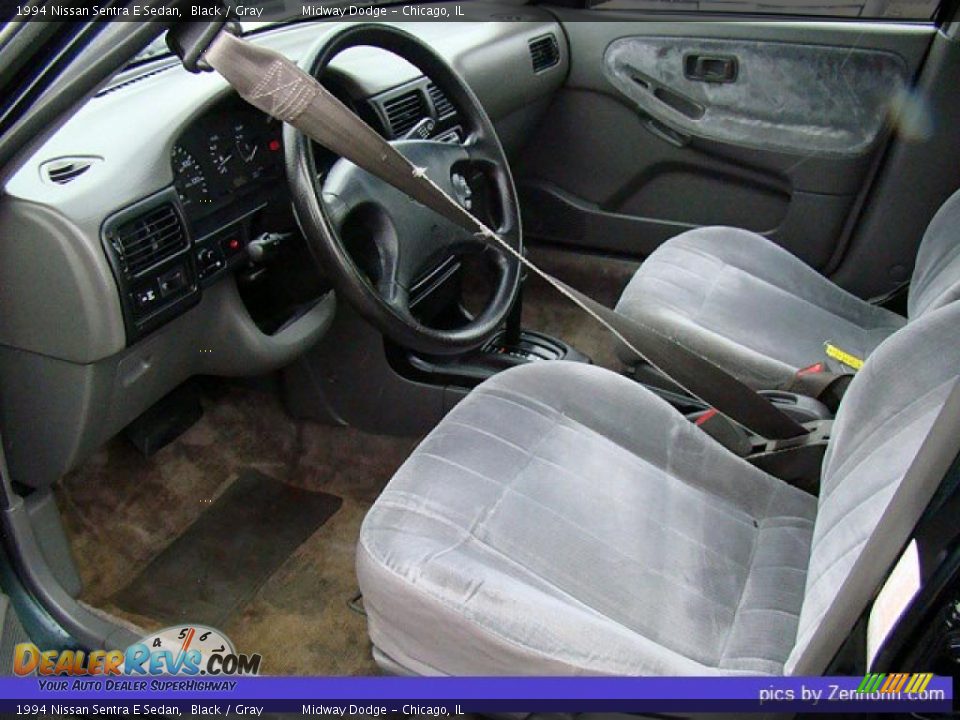 1994 Nissan Sentra E Sedan Black / Gray Photo #9