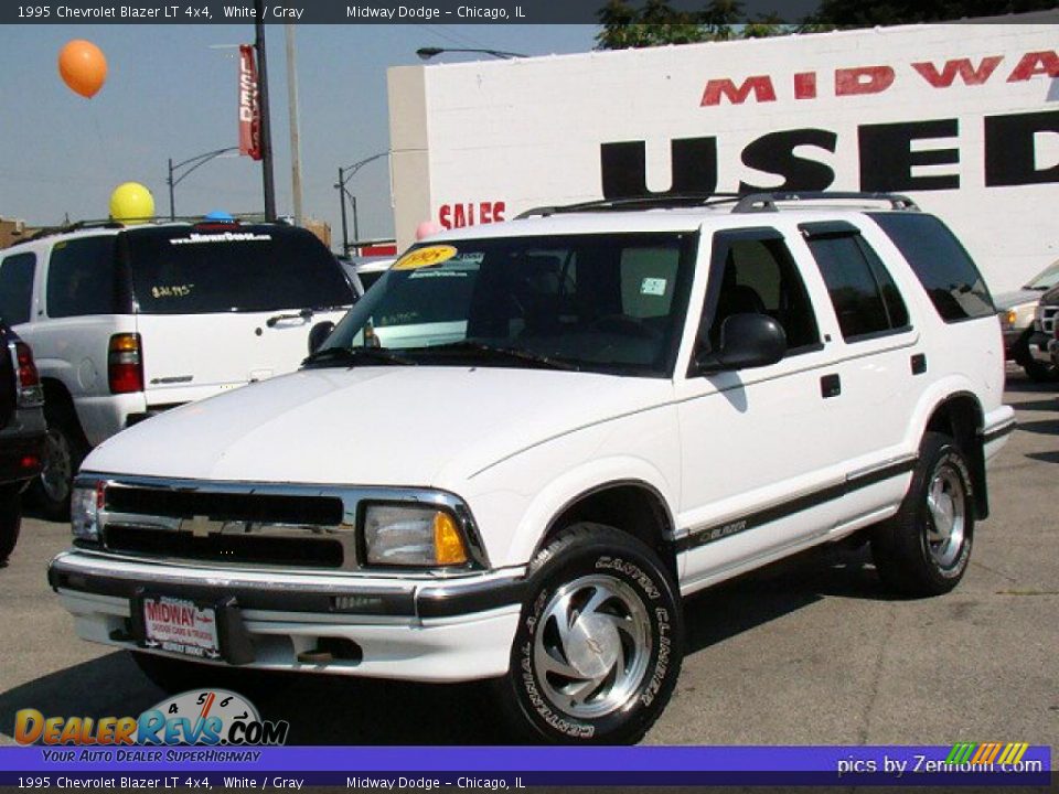 1995 Chevrolet Blazer LT 4x4 White / Gray Photo #1