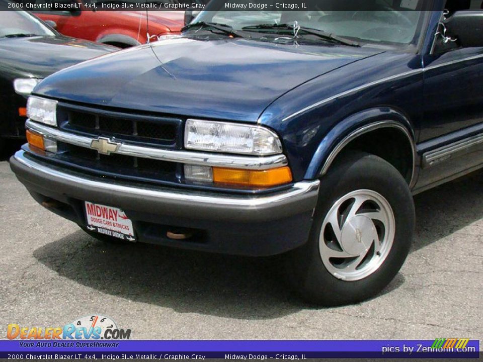 2000 Chevrolet Blazer LT 4x4 Indigo Blue Metallic / Graphite Gray Photo #7