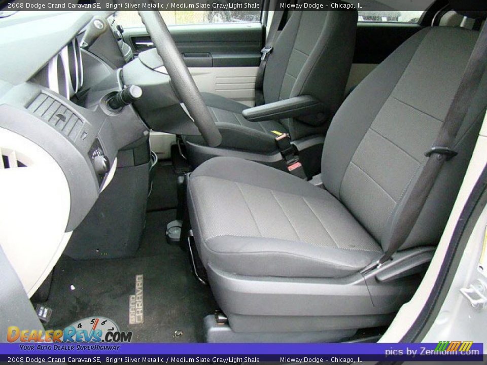 2008 Dodge Grand Caravan SE Bright Silver Metallic / Medium Slate Gray/Light Shale Photo #3
