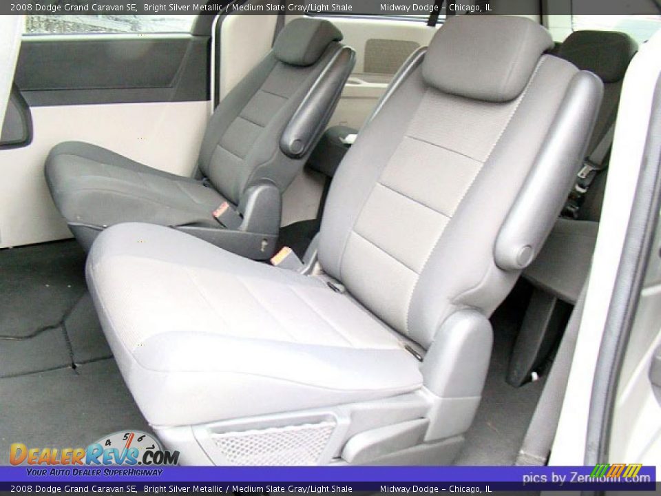 2008 Dodge Grand Caravan SE Bright Silver Metallic / Medium Slate Gray/Light Shale Photo #5