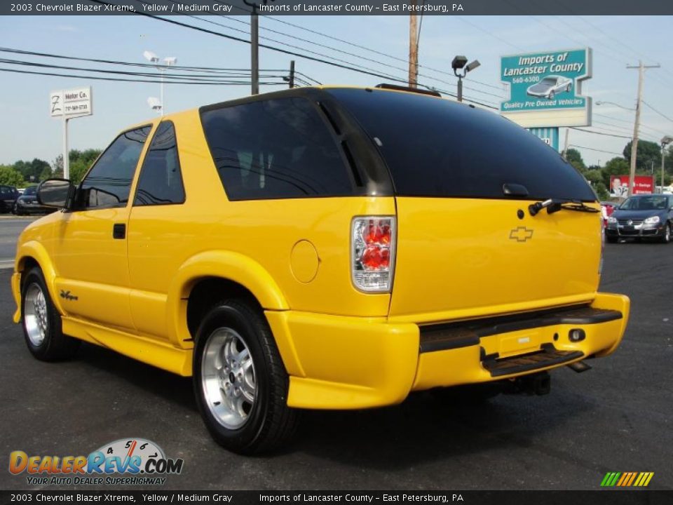 2003 Chevrolet Blazer Xtreme Yellow / Medium Gray Photo #4