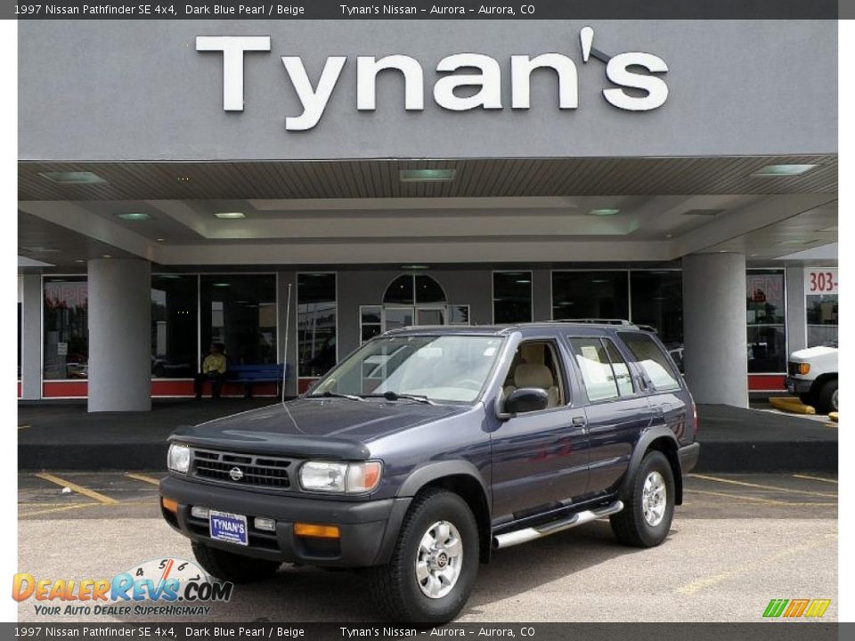 1997 Nissan Pathfinder SE 4x4 Dark Blue Pearl / Beige Photo #1