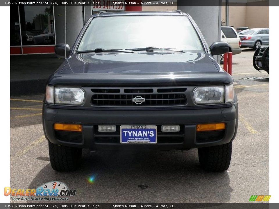 1997 Nissan Pathfinder SE 4x4 Dark Blue Pearl / Beige Photo #2