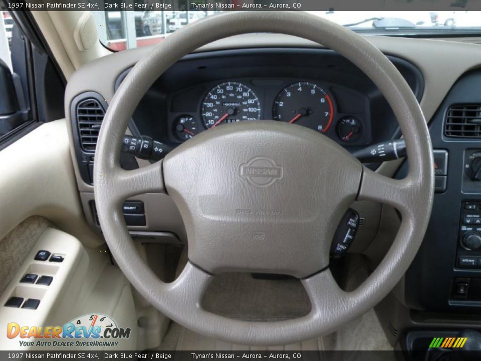 1997 Nissan Pathfinder SE 4x4 Dark Blue Pearl / Beige Photo #12