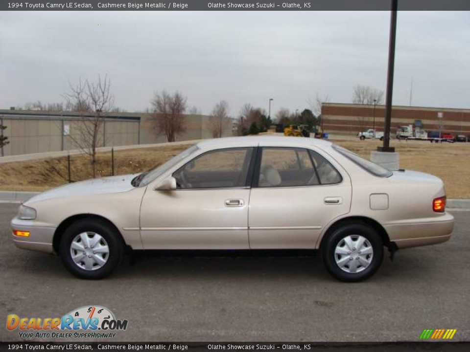 1994 Toyota Camry LE Sedan Cashmere Beige Metallic / Beige Photo #1