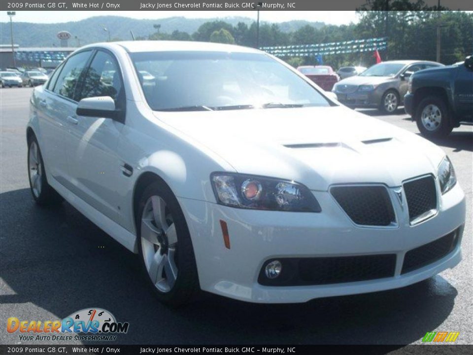 2009 Pontiac G8 GT White Hot / Onyx Photo #4