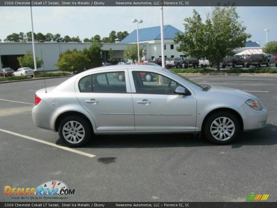 2009 Chevrolet Cobalt LT Sedan Silver Ice Metallic / Ebony Photo #24
