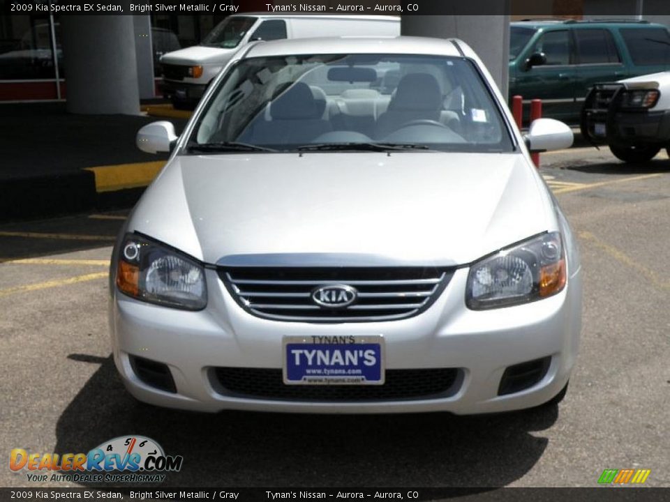 2009 Kia Spectra EX Sedan Bright Silver Metallic / Gray Photo #2