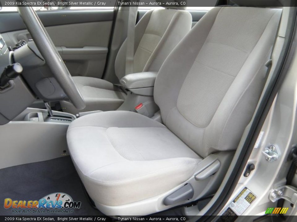 2009 Kia Spectra EX Sedan Bright Silver Metallic / Gray Photo #7