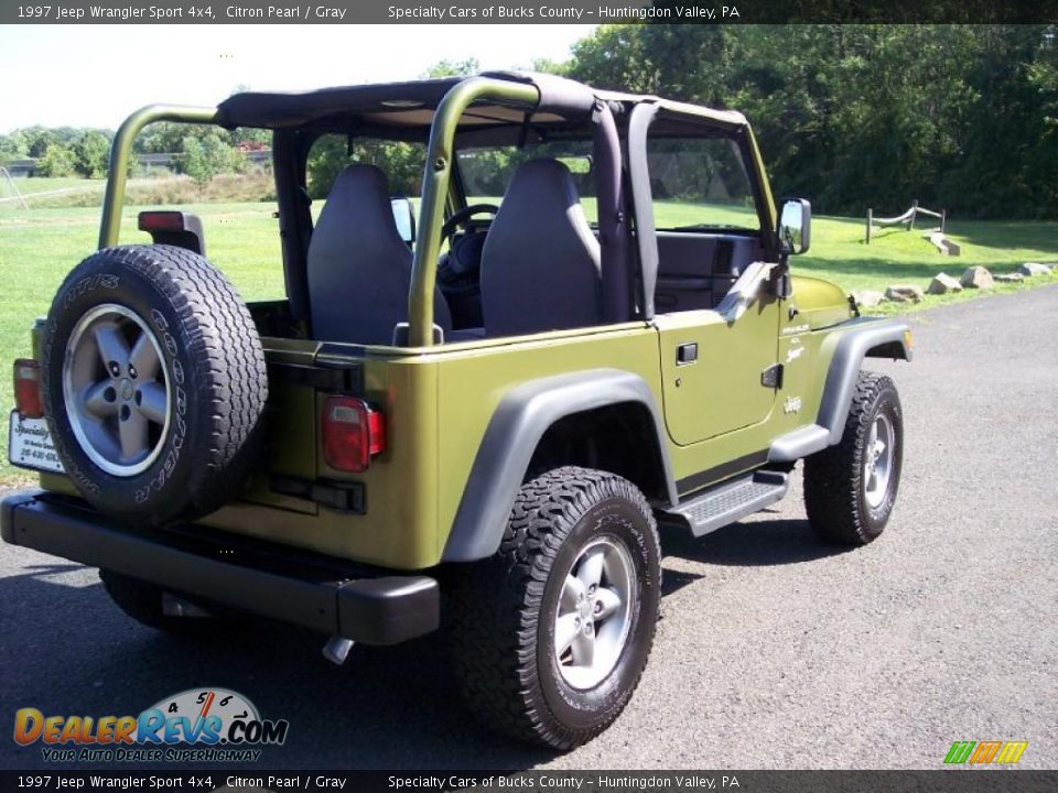 1997 Jeep Wrangler Sport 4x4 Citron Pearl / Gray Photo #6