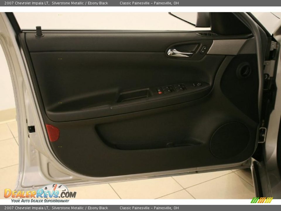 2007 Chevrolet Impala LT Silverstone Metallic / Ebony Black Photo #8