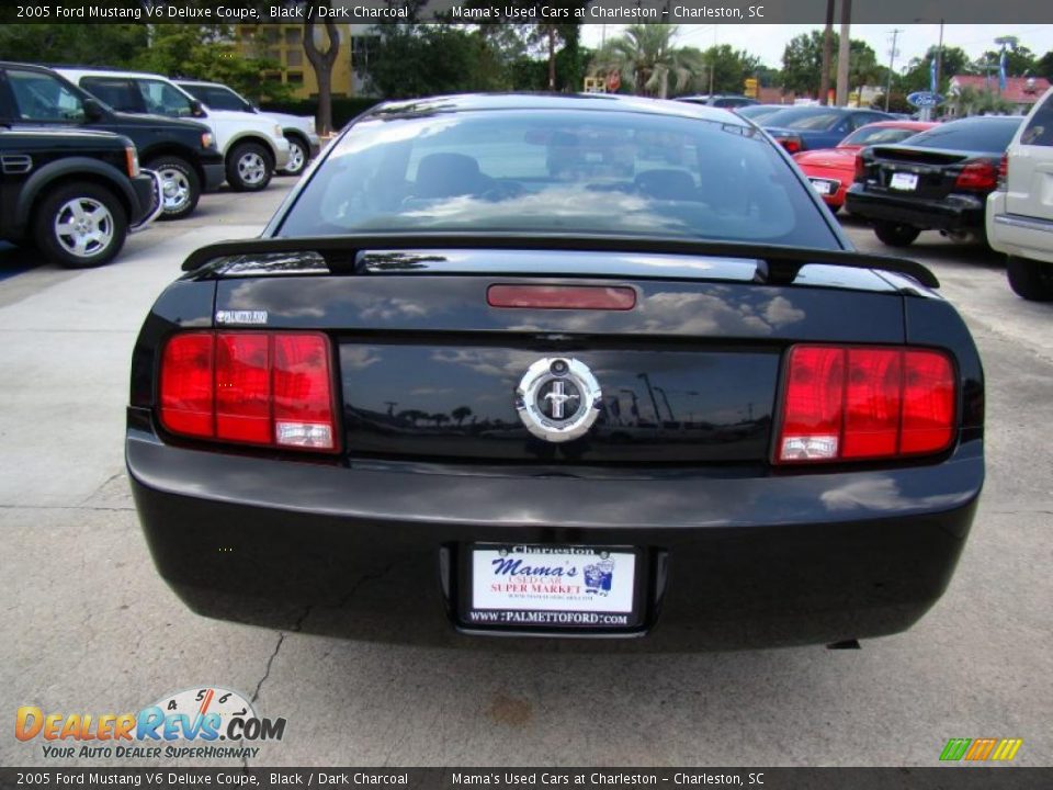 2005 Ford Mustang V6 Deluxe Coupe Black / Dark Charcoal Photo #7