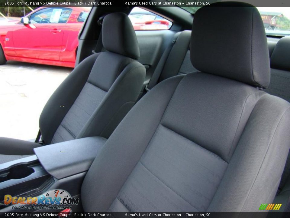 2005 Ford Mustang V6 Deluxe Coupe Black / Dark Charcoal Photo #10