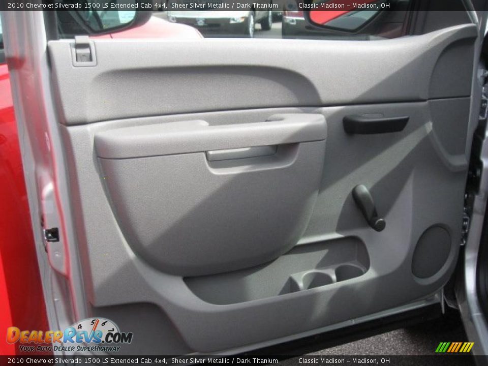 2010 Chevrolet Silverado 1500 LS Extended Cab 4x4 Sheer Silver Metallic / Dark Titanium Photo #6