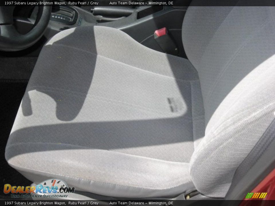 1997 Subaru Legacy Brighton Wagon Ruby Pearl / Grey Photo #12