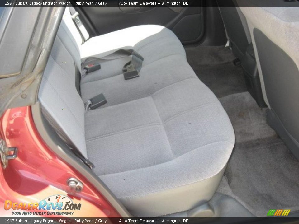 1997 Subaru Legacy Brighton Wagon Ruby Pearl / Grey Photo #17