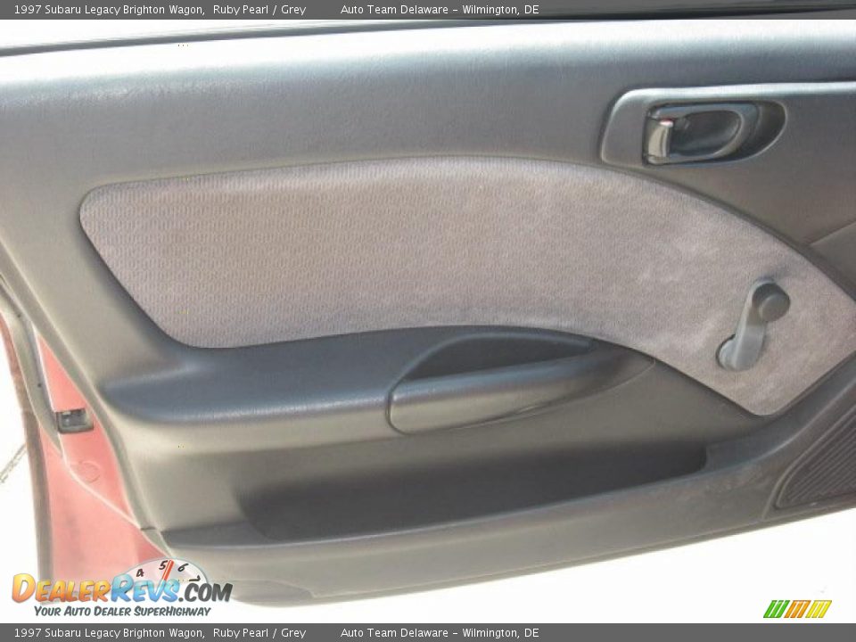 1997 Subaru Legacy Brighton Wagon Ruby Pearl / Grey Photo #20