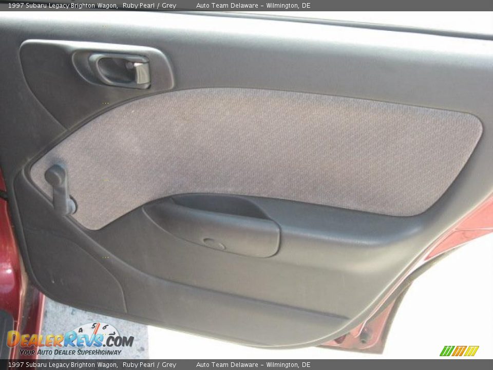 1997 Subaru Legacy Brighton Wagon Ruby Pearl / Grey Photo #22