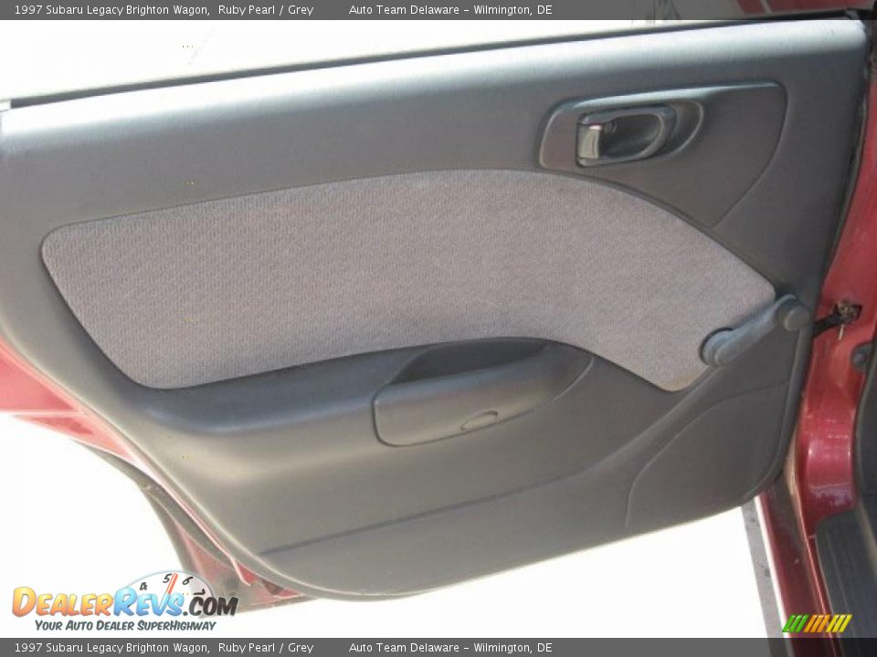 1997 Subaru Legacy Brighton Wagon Ruby Pearl / Grey Photo #23