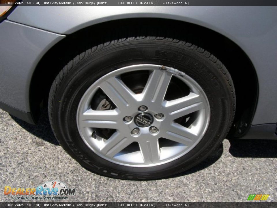 2006 Volvo S40 2.4i Flint Gray Metallic / Dark Beige/Quartz Photo #3