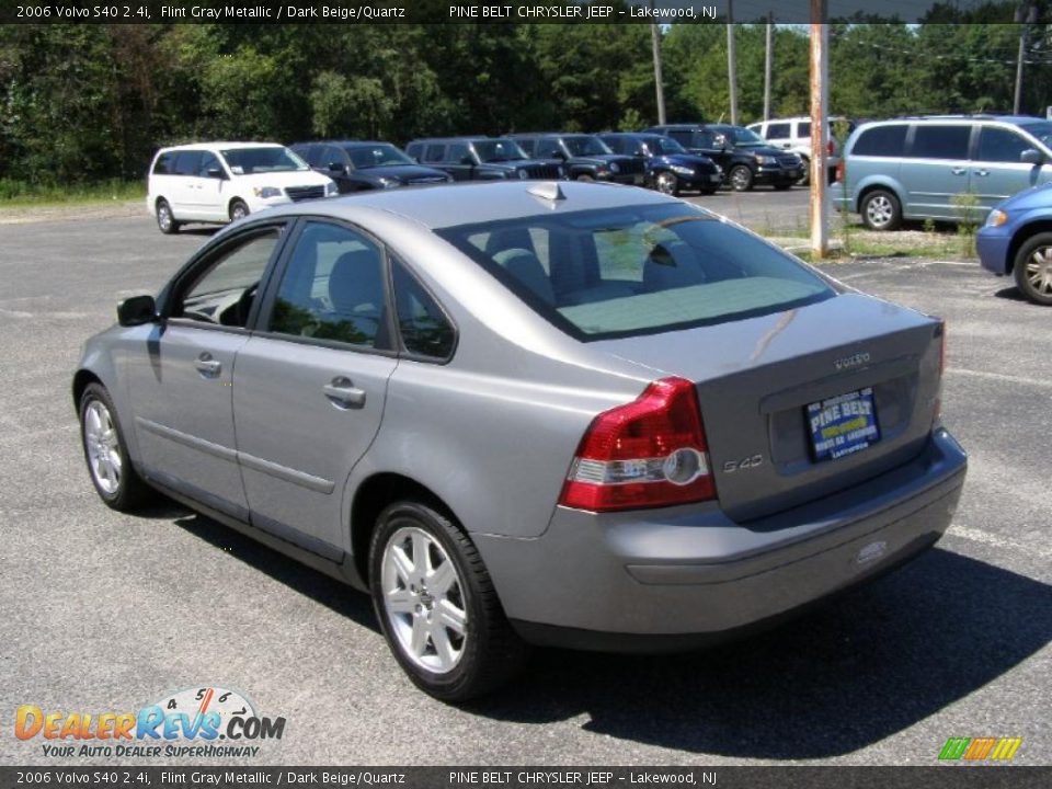 2006 Volvo S40 2.4i Flint Gray Metallic / Dark Beige/Quartz Photo #5