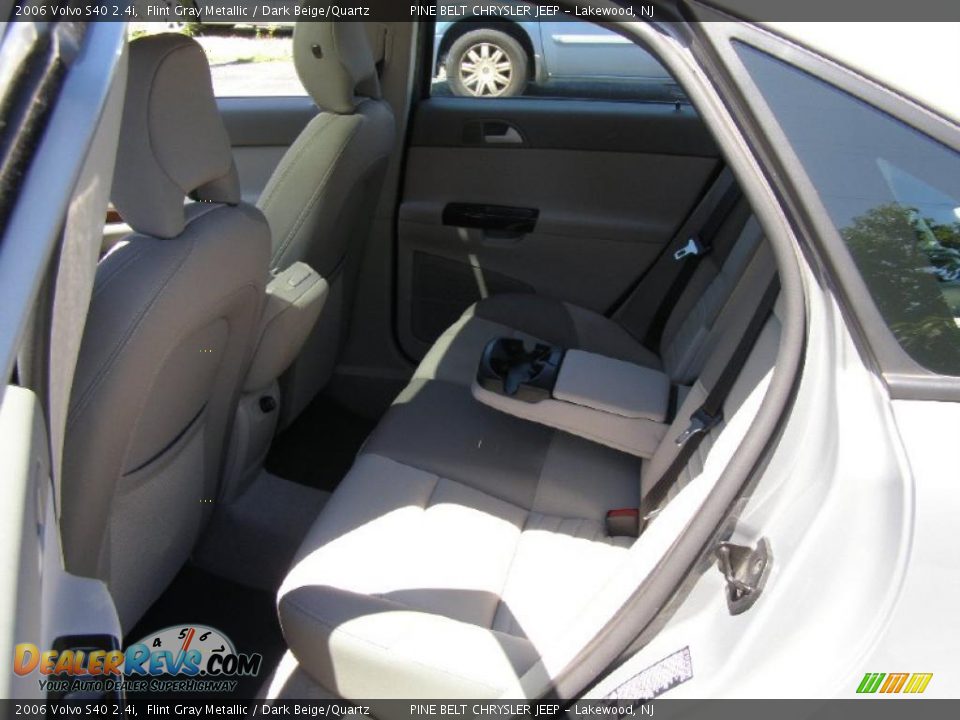 2006 Volvo S40 2.4i Flint Gray Metallic / Dark Beige/Quartz Photo #7