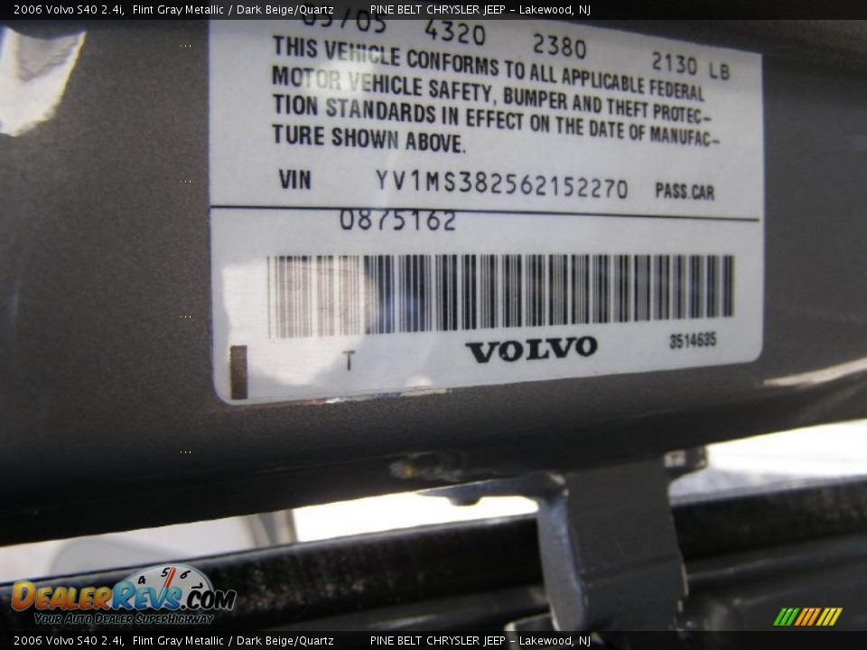 2006 Volvo S40 2.4i Flint Gray Metallic / Dark Beige/Quartz Photo #14