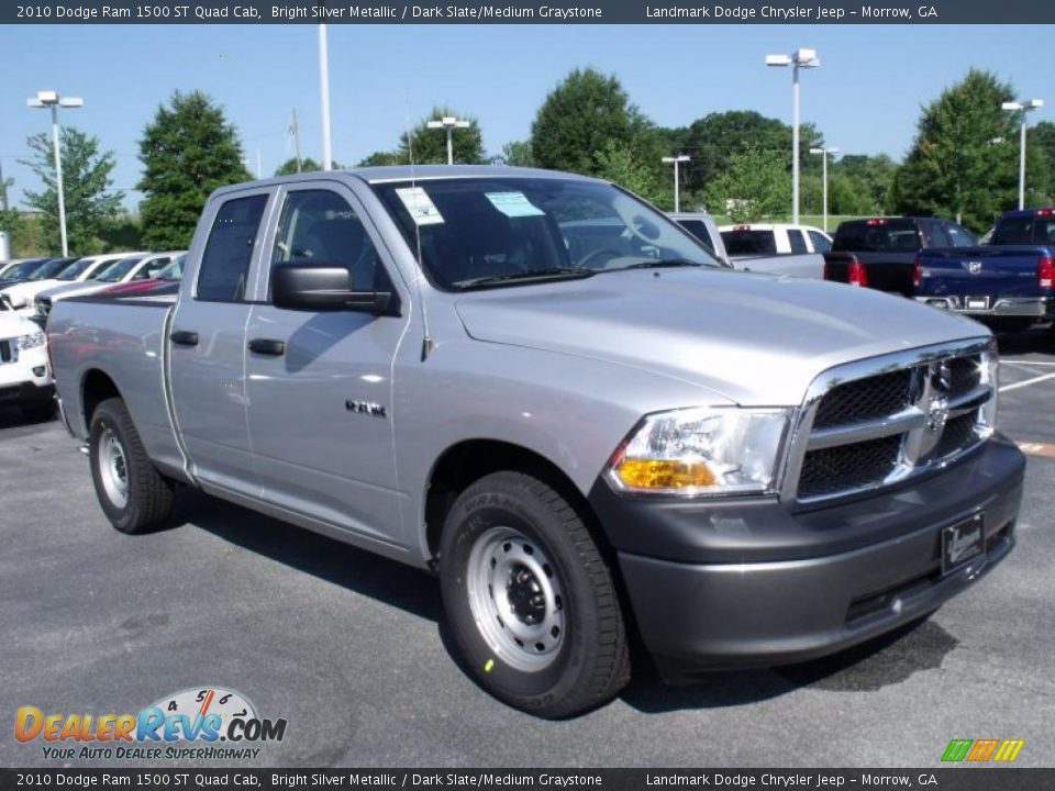 2010 Dodge Ram 1500 ST Quad Cab Bright Silver Metallic / Dark Slate/Medium Graystone Photo #4