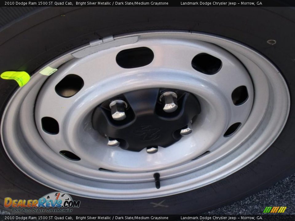 2010 Dodge Ram 1500 ST Quad Cab Bright Silver Metallic / Dark Slate/Medium Graystone Photo #5
