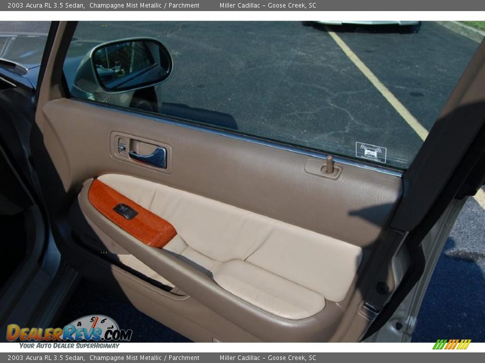 2003 Acura RL 3.5 Sedan Champagne Mist Metallic / Parchment Photo #12