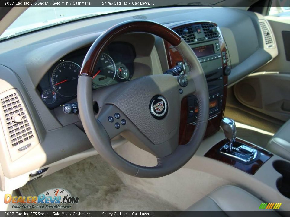 2007 Cadillac CTS Sedan Gold Mist / Cashmere Photo #10