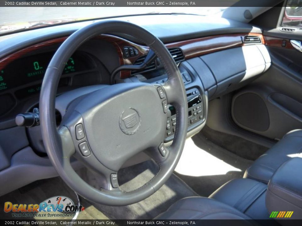 2002 Cadillac DeVille Sedan Cabernet Metallic / Dark Gray Photo #10