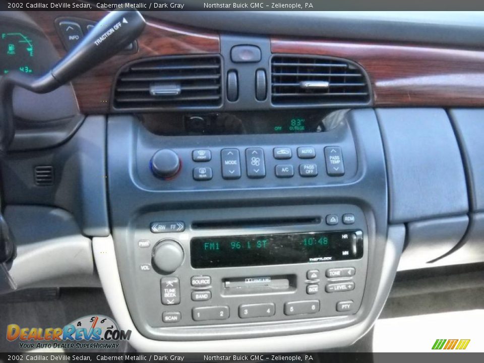 2002 Cadillac DeVille Sedan Cabernet Metallic / Dark Gray Photo #17