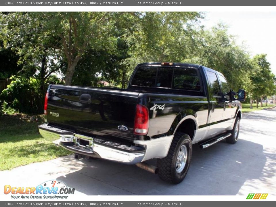 2004 Ford F250 Super Duty Lariat Crew Cab 4x4 Black / Medium Flint Photo #9
