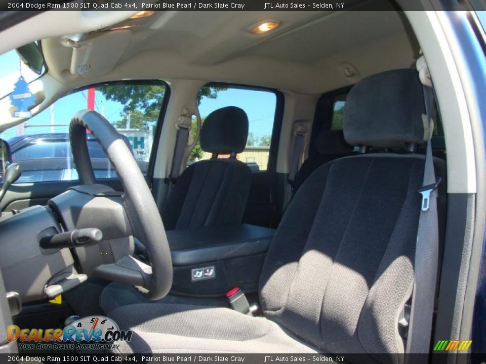 2004 Dodge Ram 1500 SLT Quad Cab 4x4 Patriot Blue Pearl / Dark Slate Gray Photo #9